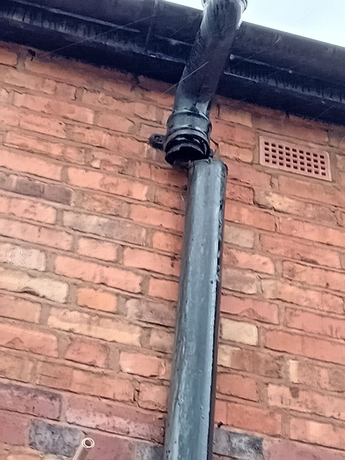 Guttering and downpipes by Leicestershire Roofing